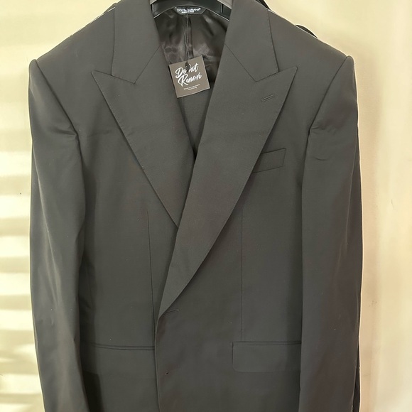 Dolce & Gabbana Men’s two piece suit. Made in Italy. Size 52EU black. Brand New! - Picture 3 of 5